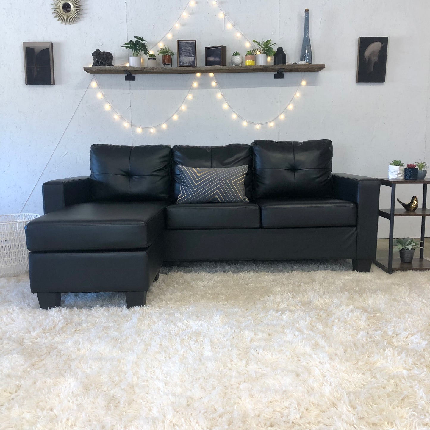 Vegan Leather Sectional w/ Reversible Chaise - Delivery Available #C134