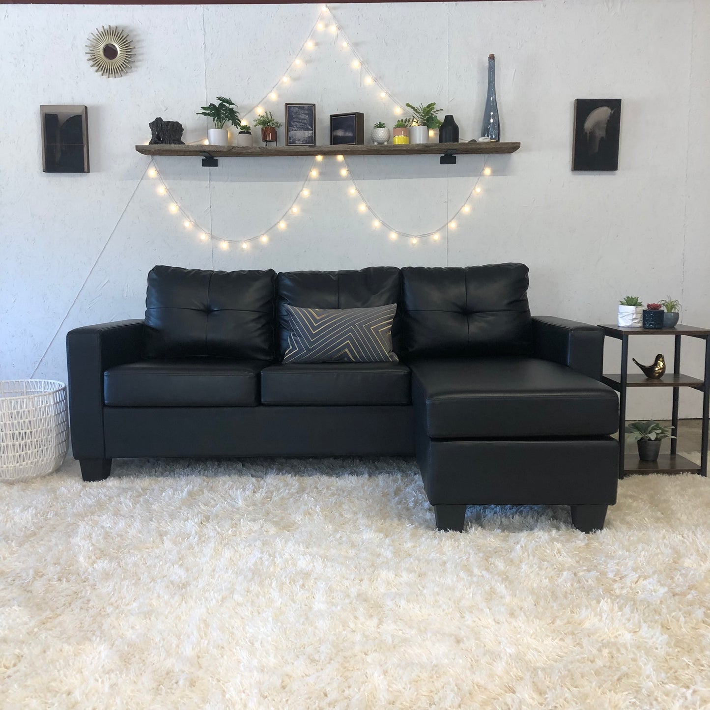 Vegan Leather Sectional w/ Reversible Chaise - Delivery Available #C134