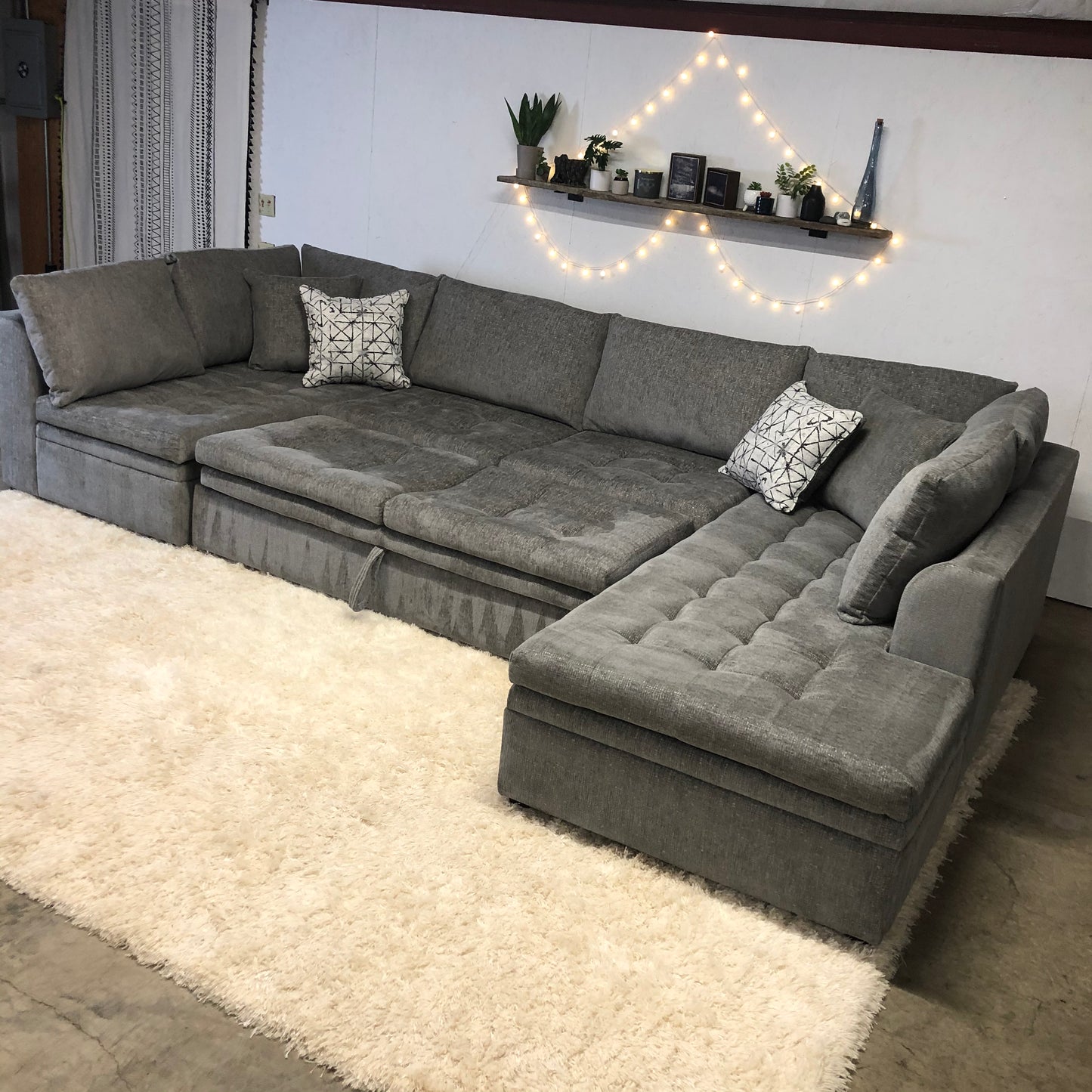 Oversized 3-Piece Gray Sectional with Pull-out bed - Delivery Available